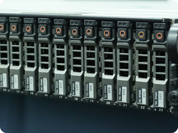 サーバー構築設備イメージ