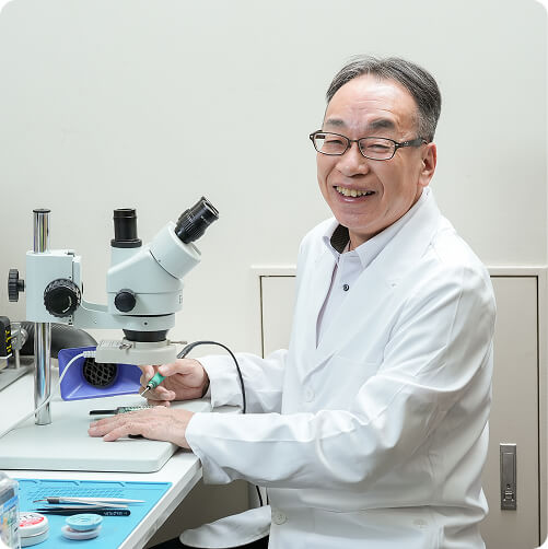 AOSデータ復旧サービス技術者イメージ